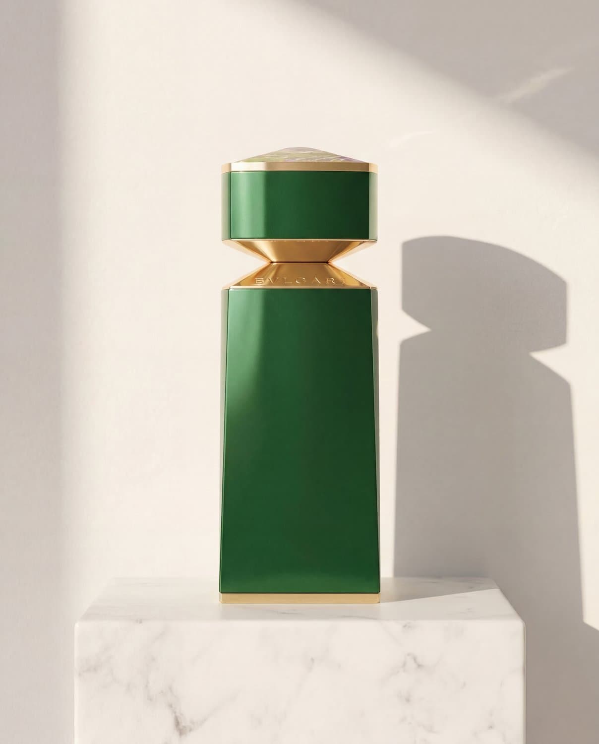 Bvlgari Le Gemme Kobraa - gift presentation