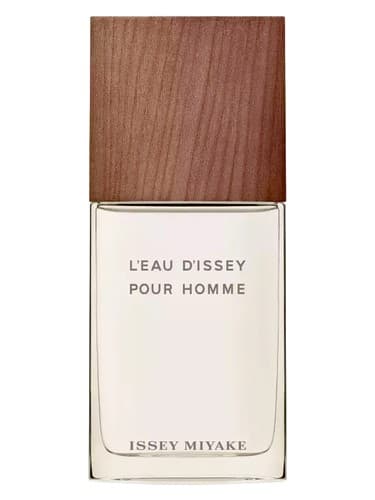 Issey Miyake L’Eau d’Issey pour Homme Vetiver perfume bottle - luxury fragrance