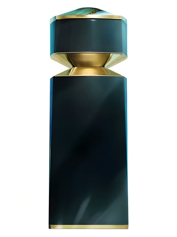 Bvlgari Le Gemme Orom perfume bottle – blurred decorative background