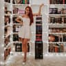 Elizabeth Sagan • BookToker profile picture