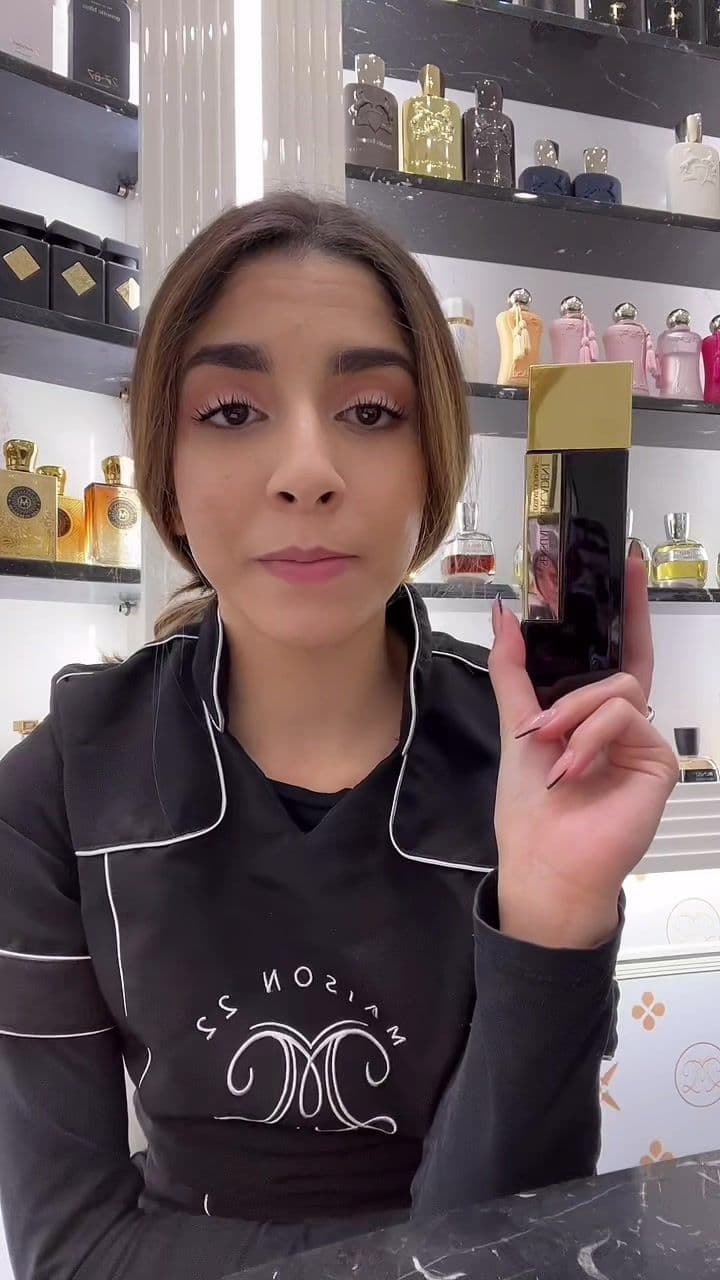 Sensual & Decadent. #laurentmazzone #nichefragrance #sensualanddecadent #profumeriaartisticaverona #maison22parfums #maison22esthetique #tiktokparfum #profumidascia #fragrances #profumeriaartistica #profumi #nichefragrances