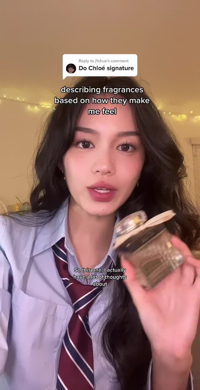 Replying to @j1chue this is definitely a clean girl fragrance 🫧 here is pt. 2 of me describing fragrances in weirdly specific ways based on how they make me feel / what they remind me of 🫧 (if  u wanna smell it, this perfume is the @chloe Chloé Eau de Parfum) #greenscreen #fragrancetiktok #perfume 