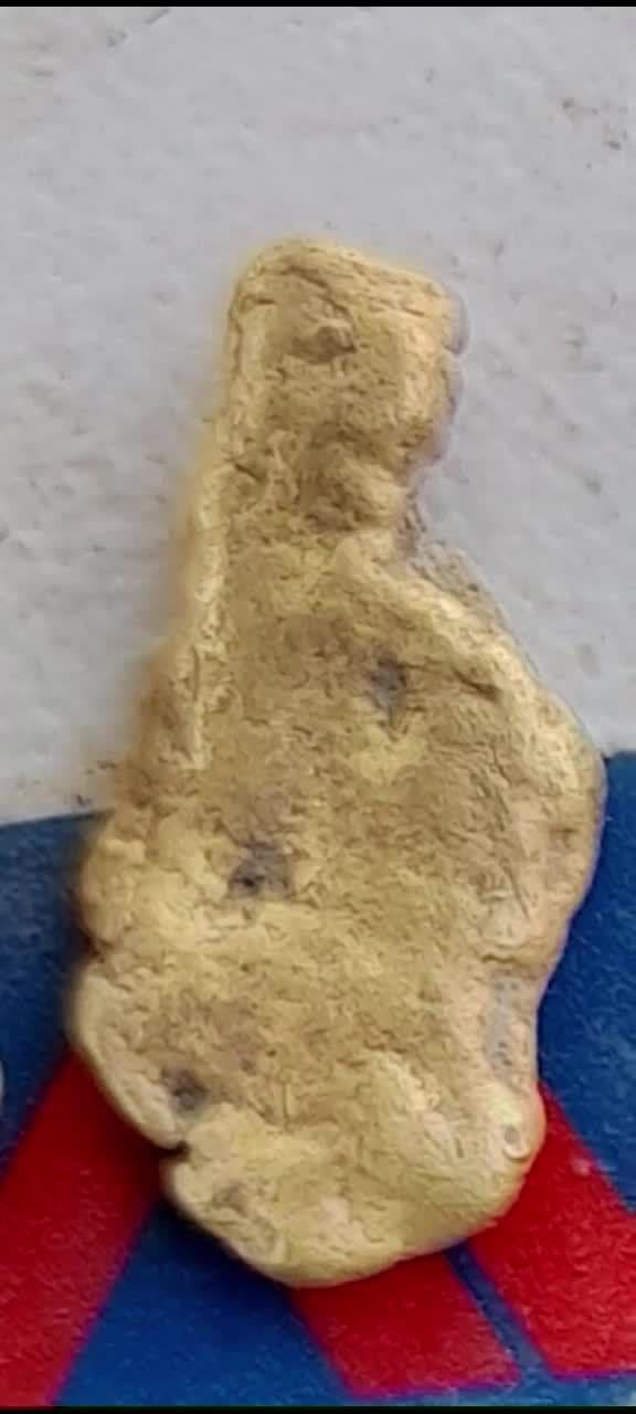 wixi Dahab iba Haya Hala Zo Xididhan azhpta #hargeisa #dahab #gold #golden#somaliland #boram #borama_awdal