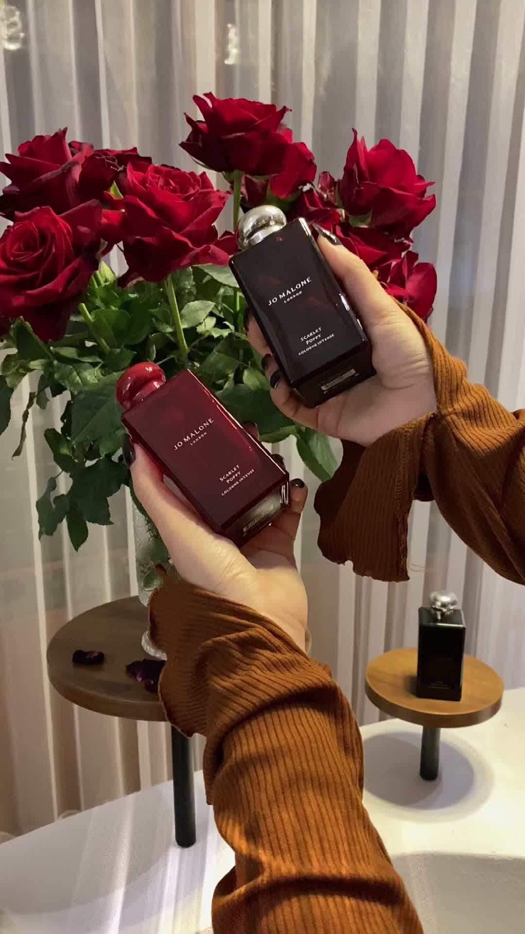 Chai nước hoa jomalone nữ mà Trew thích nhất. Scarlet poppy intense ❤️‍🔥 Như ánh nắng ấm áp trên bãi biển khô cằn. Lau sậy mọc xuyên qua cát. Mềm mại nhưng không yếu đuối. #jomalone #jomalonescarletpoppy #trewfragrance 
