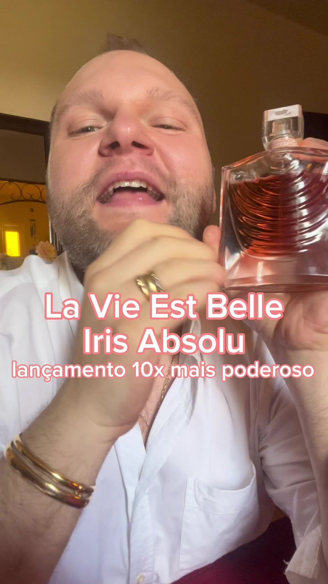 Novo La Vie Est Belle Iris Absolu é maraaaa! Já conhece? Me conta! Cupom PEDRO20 para 20% de desconto na lancome.com.br P U B L I #LancomeBR #Façaavidamaisbela #Meumundolancome #paravoce #explorar 