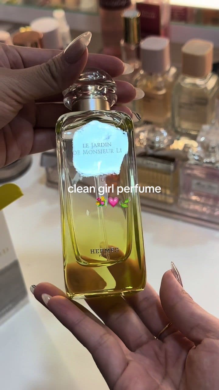 one of the best her/mes scent 🌷💗🍃 #hermesperfume #perfumetiktok #scent #perfume #lejardindemonsieurli #perfumehaul #cleangirlperfume #fyp #fypシ 