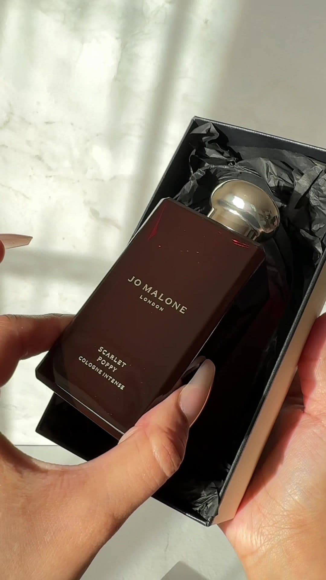 A bold, intense floral fragrance by @Jo Malone London the Scarlet Poppy Cologne Intense 🖤 RRP: £150 Nails - @Kissproductsuk  This can be purchased from @LOOKFANTASTIC and @Cult Beauty 🖤 #explorepage#viral#viralproduct#satisfyingvideos#satisfying#trendy #lifestyle #trendingnow#beauty #میک اپ#perfumecollection #perfumetiktok #fragrance #affordableperfume #luxuryfragrance #luxuryfragrances #boldperfume #floralperfume #trendyperfume #fyp #foruou#foryourpage #soothingvideo #JoMaloneLondon #SeasonofScent  #fragrandelover #fragrancecollection #petfumeaddiction #perfumaddict  