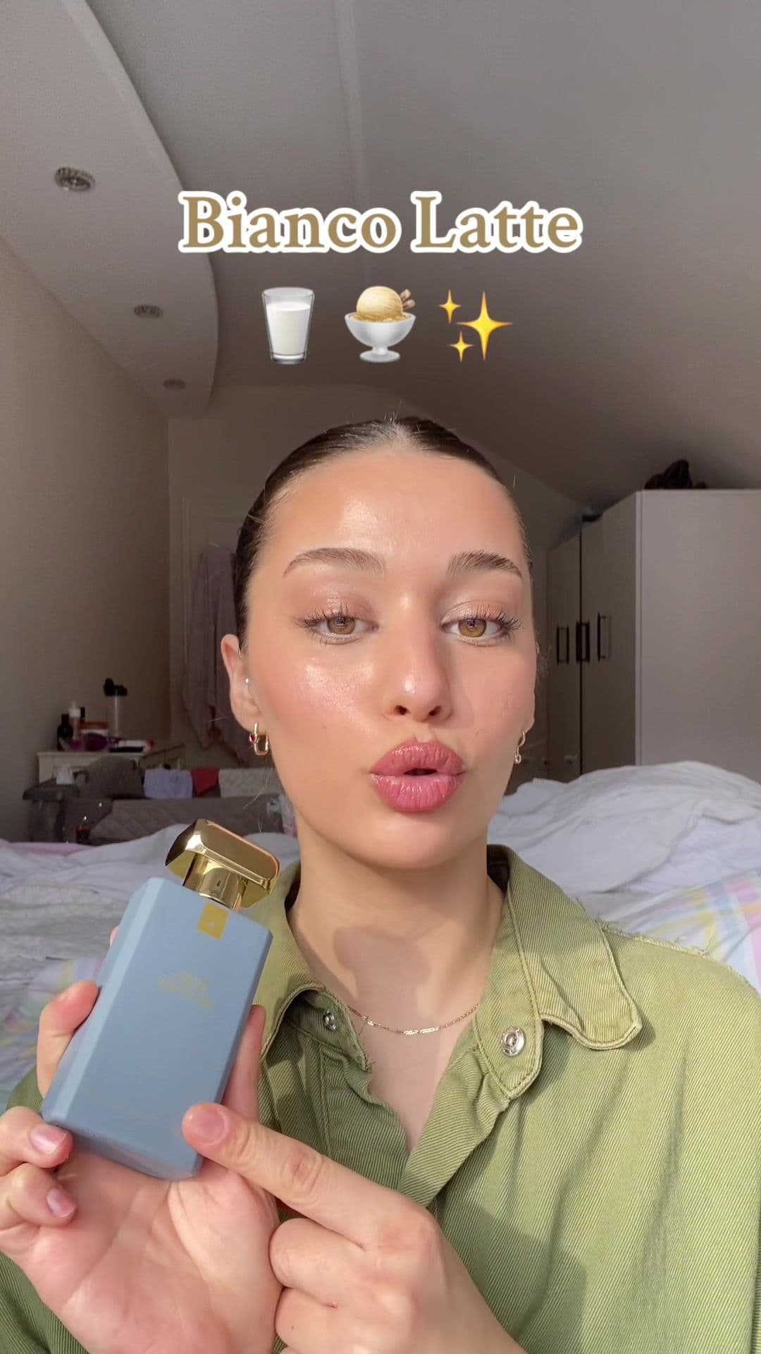 Gourmand kokuları seviyosanız kaçırmayın, parfüm zevkimiz benziyorsa daha ciceksi hafif parfümler seviyosanız bi tık ağır gelicektir. Kör alış yapmadan önce mutlaka deneyin 🤍 #biancolatte #parfümönerisi #gourmandperfume #vanilya #vanilyalıparfüm @Koku Mutfağı 