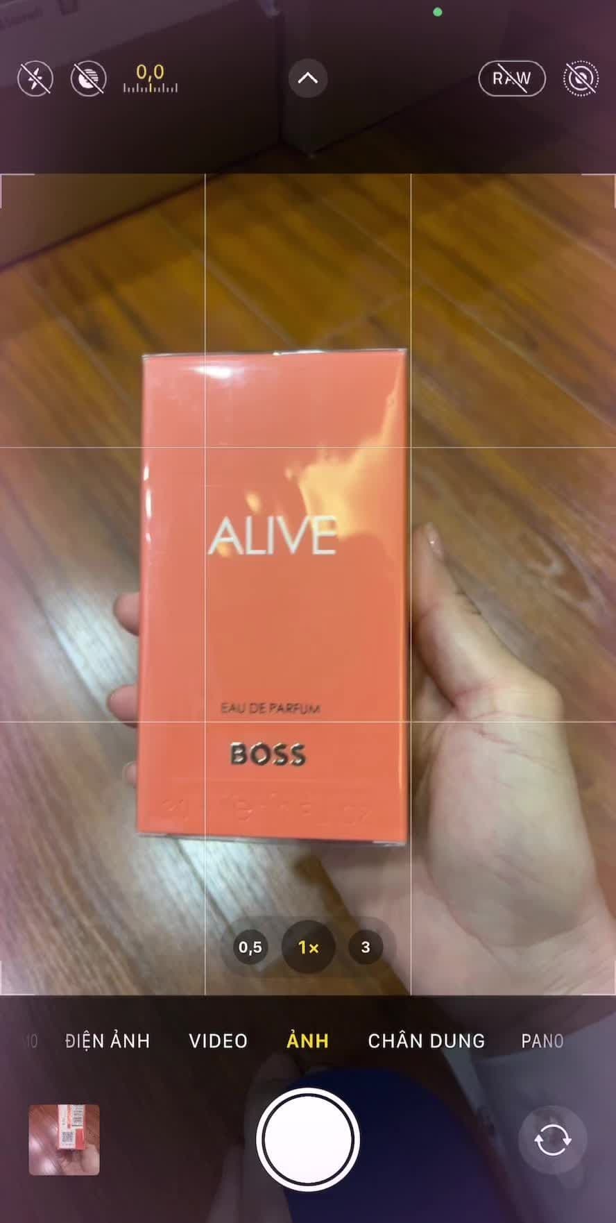 Chơm chơm #perfume #boss #alive 