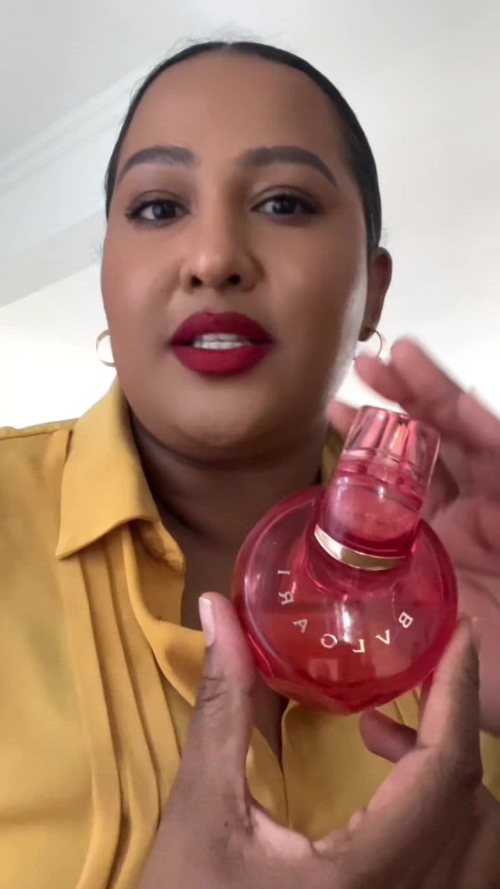 Today is all about Omnia Coral from Bvlgari. This fragrance is a fruity floral dream 🪸#SAMA28 #fragrancetiktok #fragrances #fragrancereccomendations #smellgood #luxuryfragrances #fragrancetrainer #southafrica 