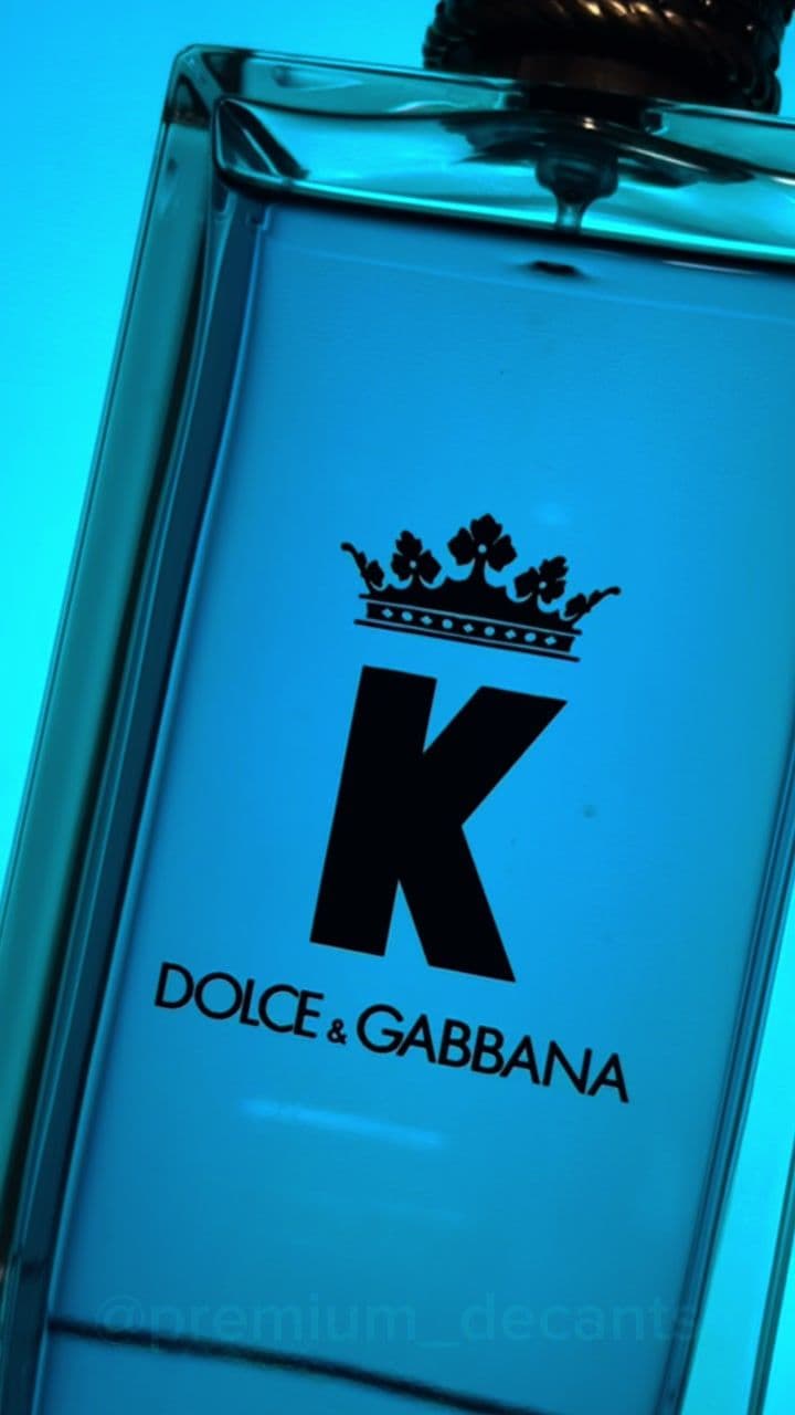 Una de las fragancias más versátiles 👌🏽 queda bien en cualquier ocasión 🫧 K (edt) by Dolce&Gabanna 🔥 #edt #dolcegabbana #premium_decants #perfumesmasculinos #eaudetoilette 