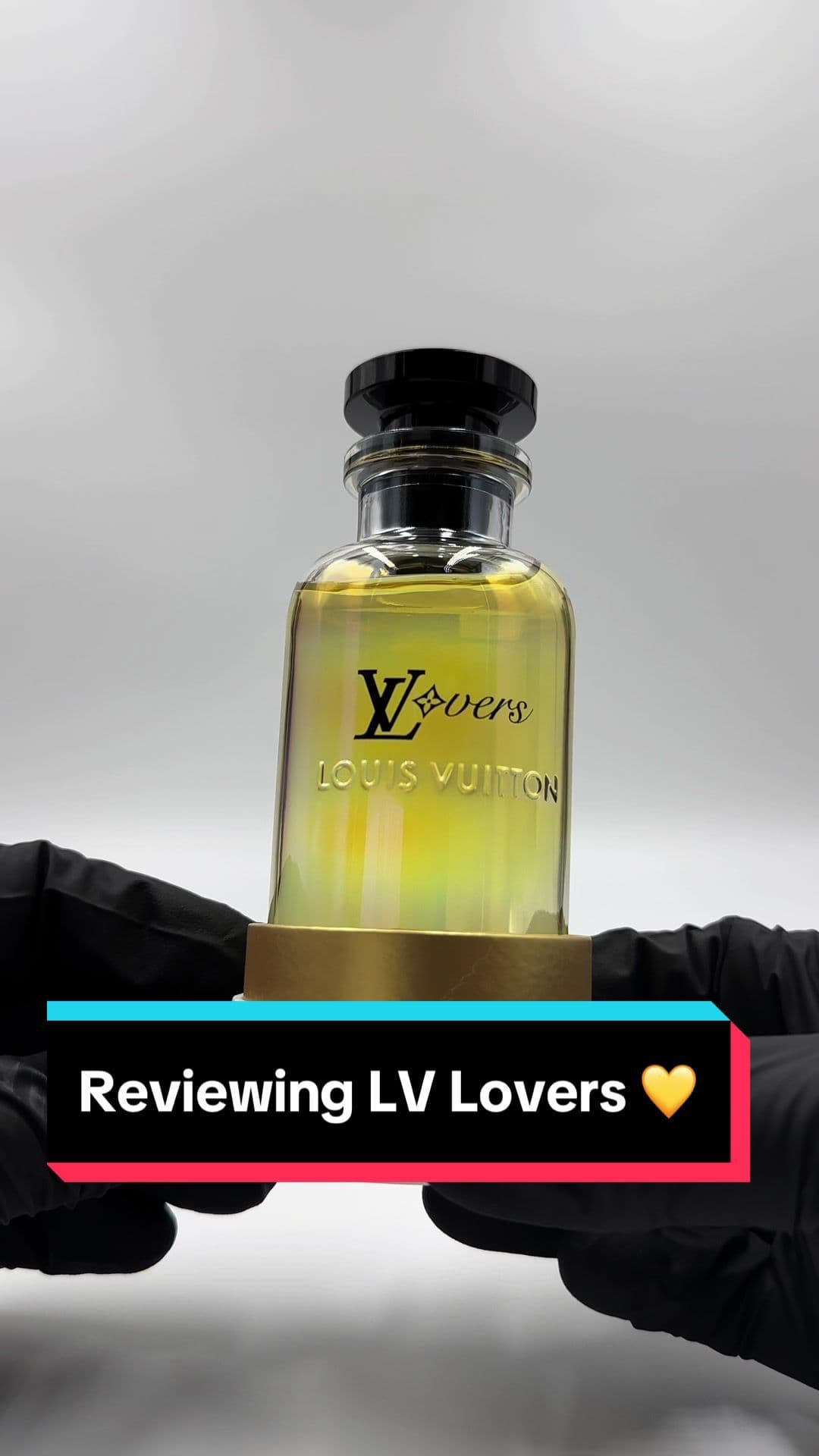 Review & unboxing of Louis Vuitton’s new perfume “Lovers”, which is a collabration with Pharrel, and is supposedly the “scent of light” ☀️  #louisvuitton #louisvuittonlovers #perfume #fragrance #unboxing #review #perfumereview #fragrancereview #beauty #luxuryfragrance #luxuryperfume #luxury #fashion #lvlovers 