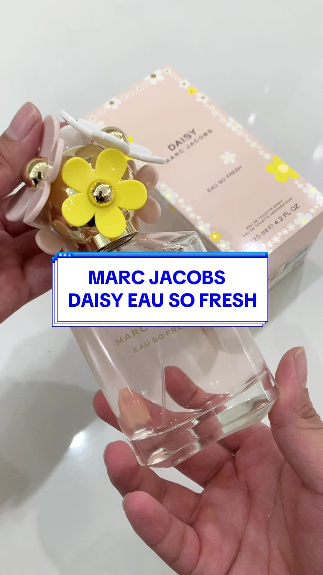 Quá là dễ thương rồi #nuochoa #nuochoanu #marcjacobs #marcjacobsdaisy #daisyeausofresh #marcjacobsperfumes #unboxing 