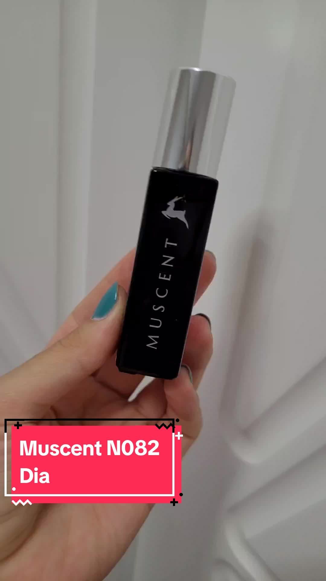 Bugün Muscent'in N082 numaralı Dia isimli parfümünü inceliyorum. Tertemiz misler gibi kokan bu parfüm joker parfümlerden biri, her mevsim rahatlıkla kullanabileceğiniz tarzda kimseyi rahatsız etmeyecek ama aynı zamanda kalıcı olan bir parfüm, bu tarz parfümlerden hoşlananlar için kesinlikle tavsiye ederim ✨️ (Reklam değil ürünü kendim satın aldım) @MuscentPerfume  #muscent #muscentparfüm #muscentparfümönerileri #parfüm #muadilparfüm #muadil #reklamdeğil #perfume #parfümönerisi #amouge #diawoman #perfumetiktok #fypシ゚viral 