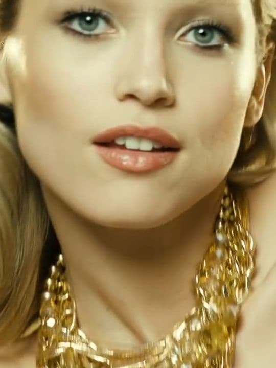Comercial Lady Million Eau My Gold! Paco Rabanne