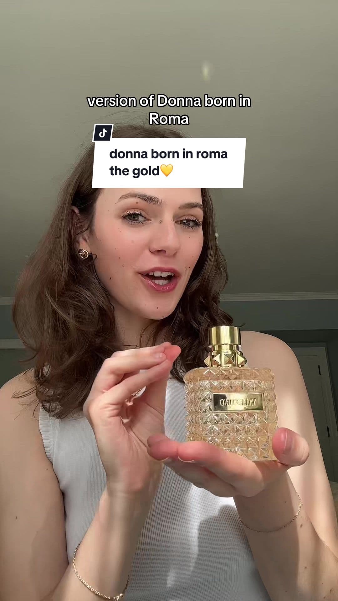 when i heard this was limited edition, i had to get my hands on it! @Valentino.Beauty #valentinobeauty_partner  FRAGRANCE MENTIONED Valentino Donna Born in Roma The Gold #perfumetiktok #newperfume #valentino #donnaborninroma #borninroma 