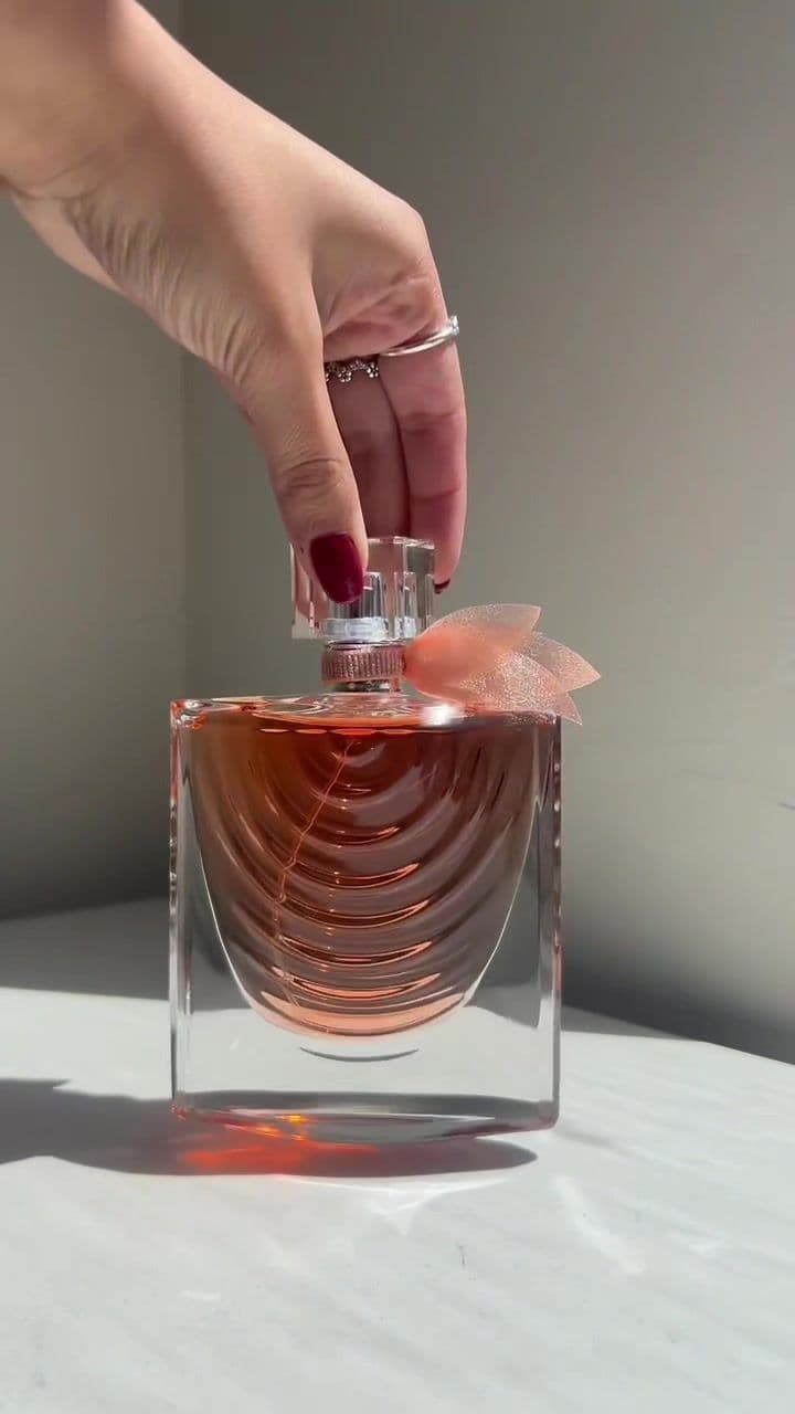 La Vida es Bella Iris Absolu ❤️‍🔥 #unboxing #perfume #perfumetiktok #perfumetok #perfumes 