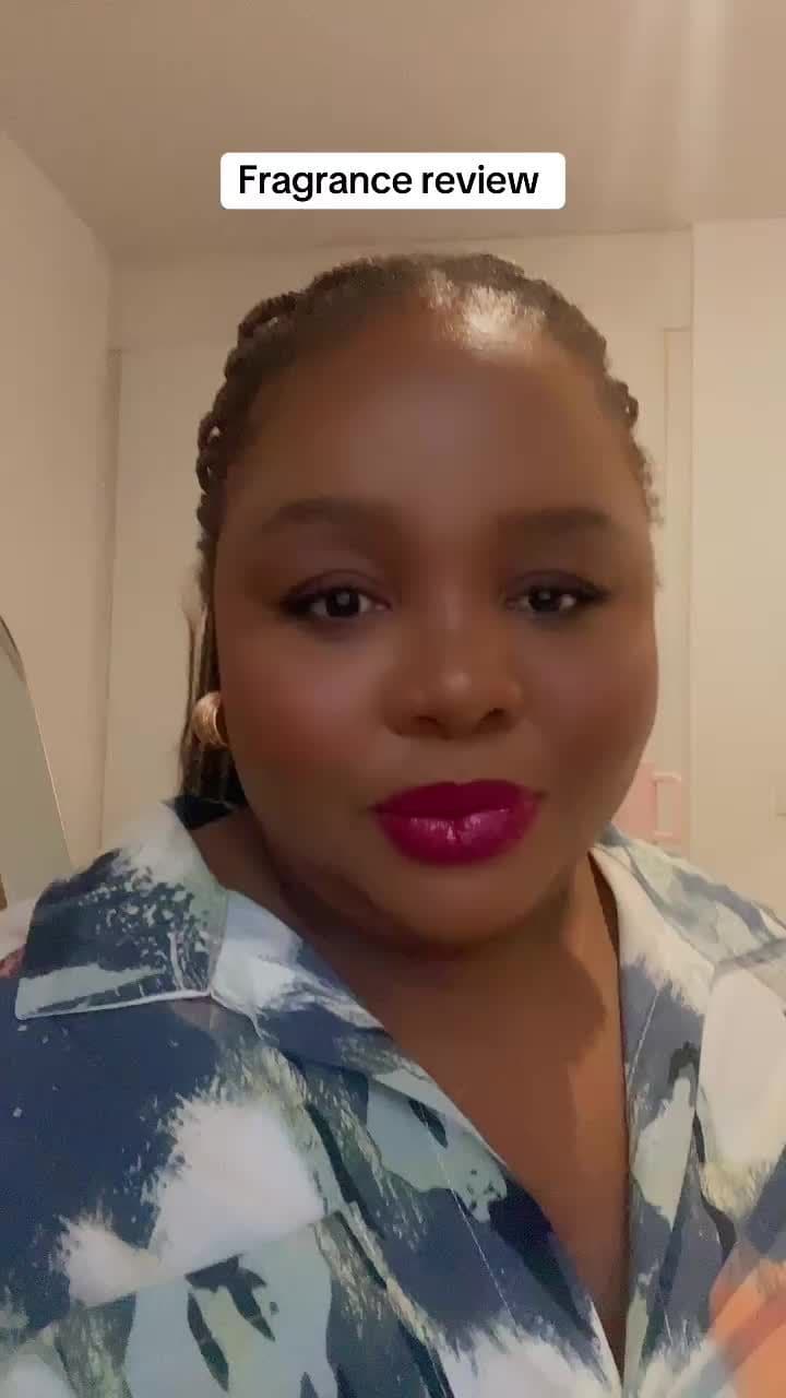 Olympéa Flora by Rabanne is a Floral fragrance for women. This is a new fragrance. Olympéa Flora was launched in 2023. Top notes are Black Currant, Sorbet and Pink Pepper; middle notes are Rose and Peony; base notes are Vanilla, Patchouli, Cashmere Wood and Salt. #fragrance #fragrancetiktok #perfumetiktok #olympea #olympeaperfume #flora #review #unboxing #fyp 