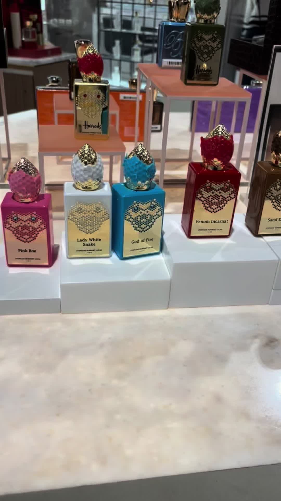 Sand dance SHL. What are your thoughts on this particular fragrance and the house in general? #FragranceTikTok #NicheFragrance #UltraNicheFragrance #FragranceCollector #SOTD #fragrancecollection #FragranceUnboxing #fyp 