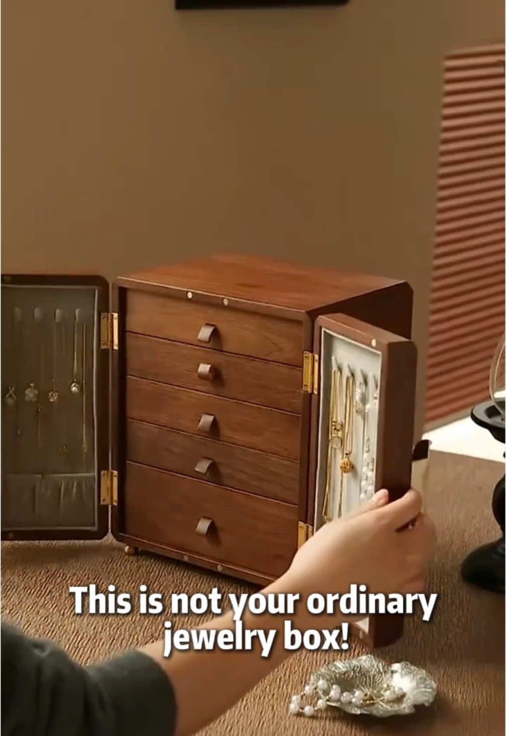 The most elegent jewelry box that fits your beautiful home #jewelrybox #woodcraft #luxuryhome #giftideas #giftforher