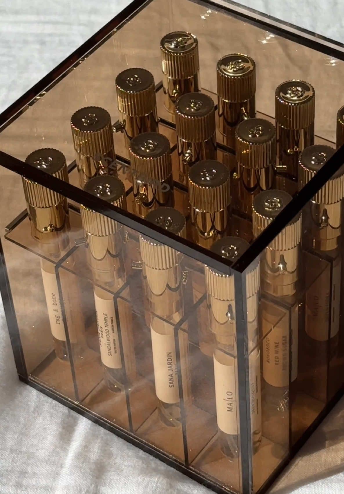 romanticizing restocking my fragrance case 💌  #scentbird #fragrance #atomizer #fragrancecollection 