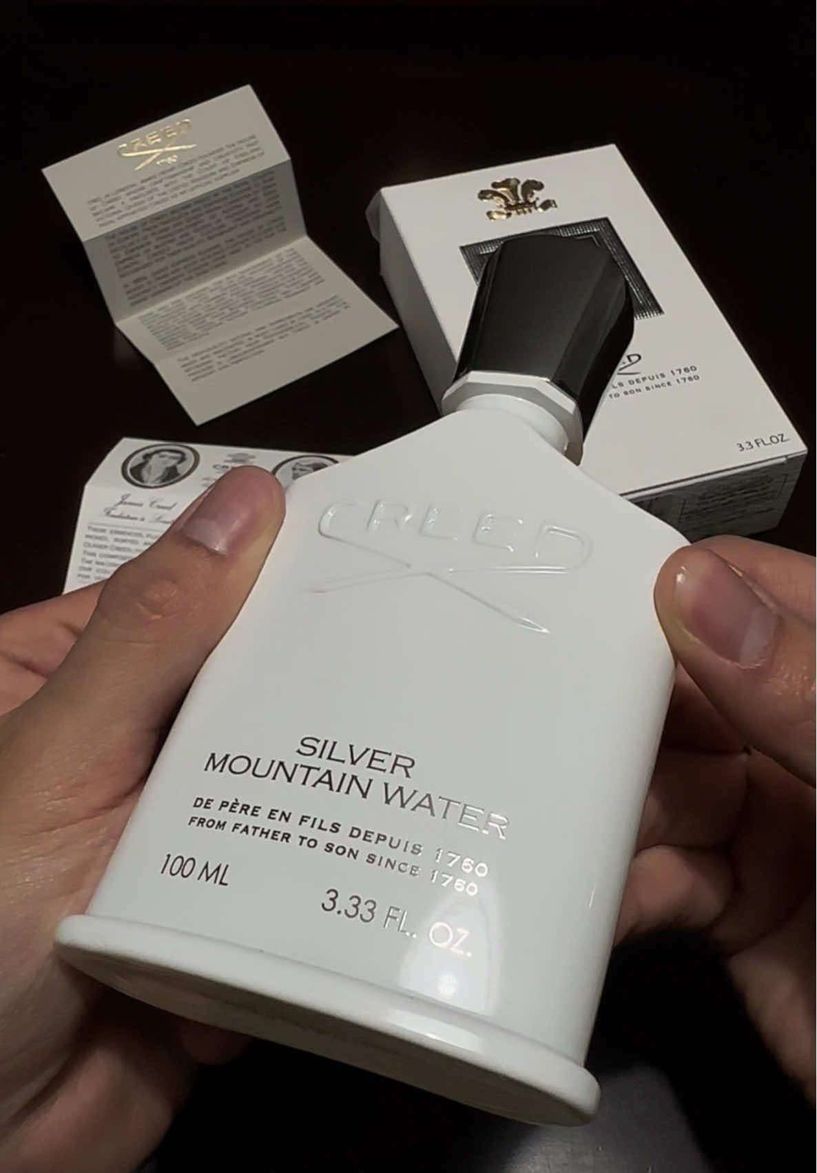 Unbox Creed “Silver Mountain Water” with me. Very fresh & green, a good unisex fragrance #creatorsearchinsights #cologne #unboxing #fragrancetiktok #creed #fyp #foryoupage 