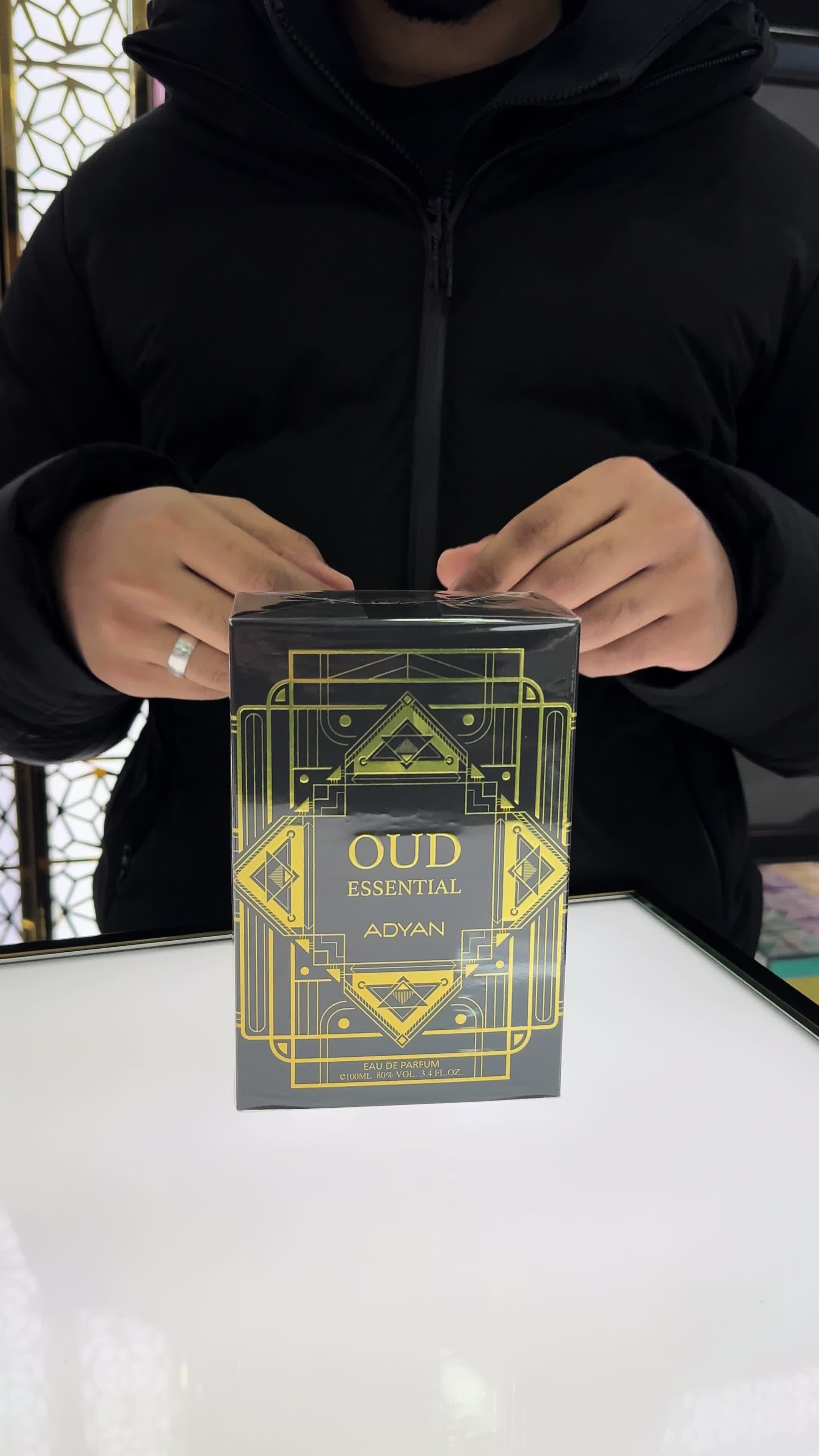 “Luxury in a bottle ✨ Oud Essential EDP 100 by London Musk—rich, bold, and unforgettable. Perfect for those who dare to stand out. 💎 #LondonMusk #OudEssential #LuxuryFragrance #ScentOfElegance”