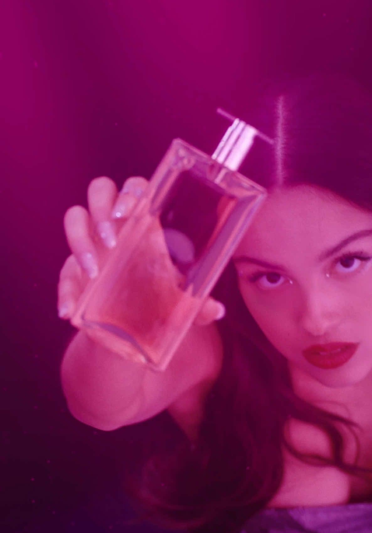 Confidence is everything. Embrace yours with the new fragrance Idôle Power. @Olivia Rodrigo  #Lancome #OliviaxLancome #OliviaRodrigo #LancomeIdole #IdolePower #Fragrance #Beauty #Beautytok #Fragrancetok #MustHave