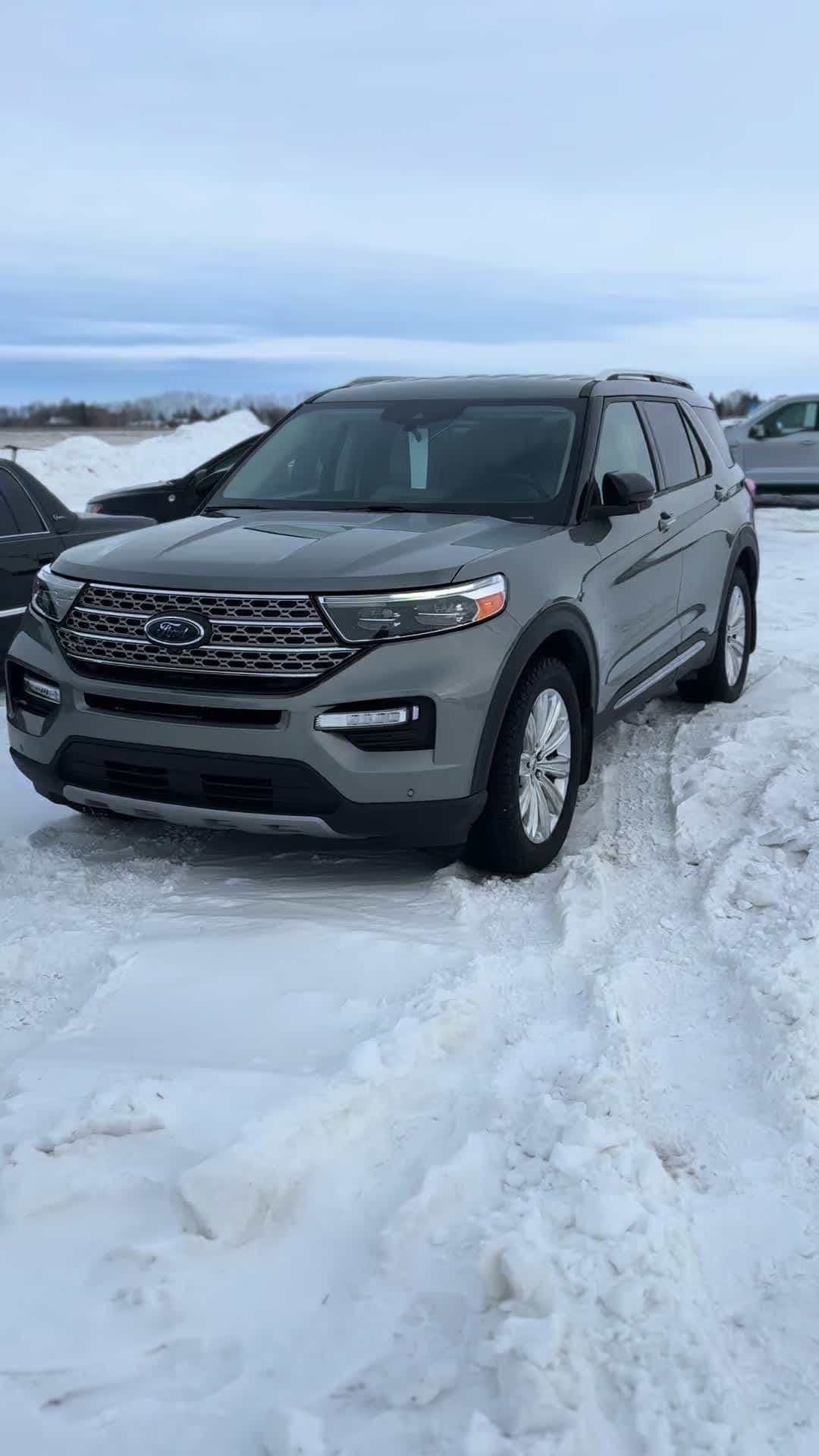 #fyp #carsales #explorer #limited #crazydeals 