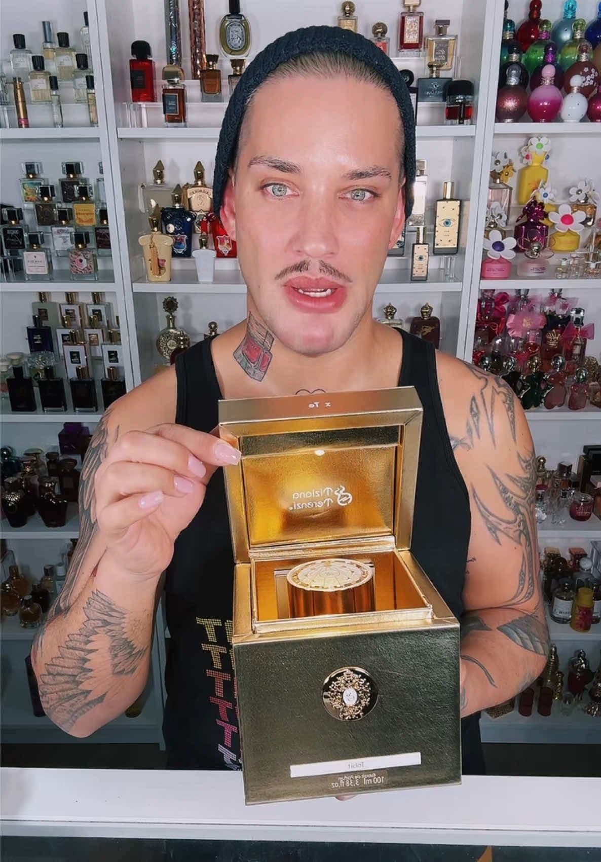 #unboxing #tizianaterenzi #nichefragrance #nicheperfume #italianfragrance #italianperfume #tabit #summerfragrance #summerperfume 