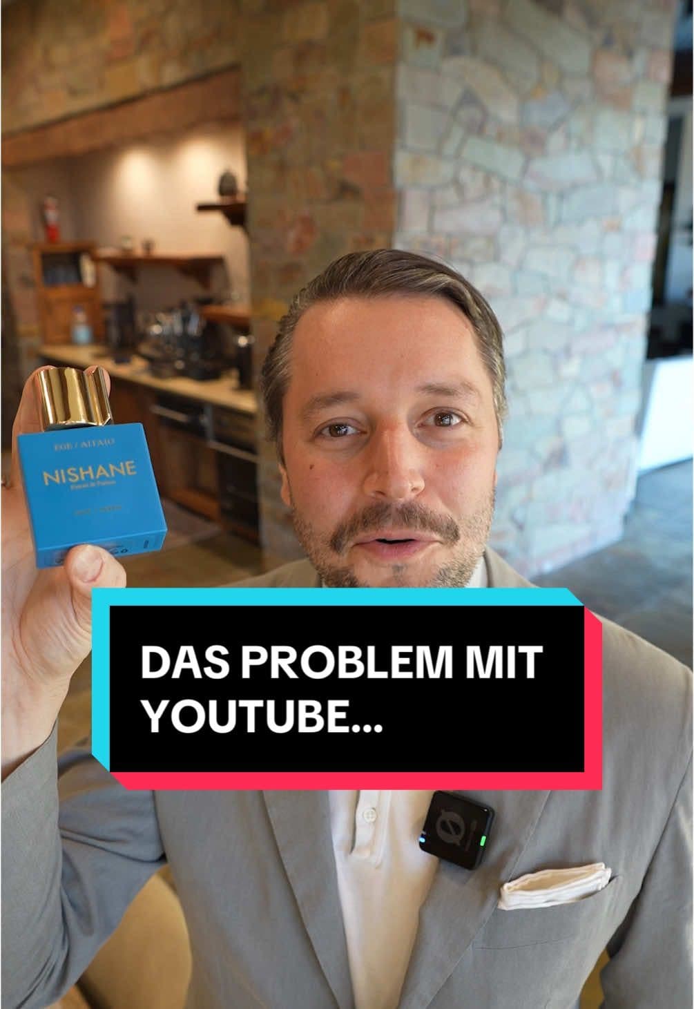 Duft des Tages: Nishane Ege – Aigaio 🌊☀️ Ein erfrischender Hauch von Sommer – Ege – Aigaio von Nishane fängt die belebende Brise der Ägäis perfekt ein. Die spritzige Kopfnote aus Yuzu, Veilchenblättern und Anis trifft auf ein würziges Herz aus Basilikum, grünem Kardamom und Minze, während die Basis aus Olibanum und Süßholz eine sanfte Tiefe verleiht. Ein Duft wie ein luxuriöser Urlaub am Meer! 🌿💙 #marcgebauer #Nishane #EgeAigaio #SommerDuft #FreshFragrance #LuxusParfum #ScentOfTheDay #FragranceAddict #ParfumLiebhaber #urlaubimflakon 