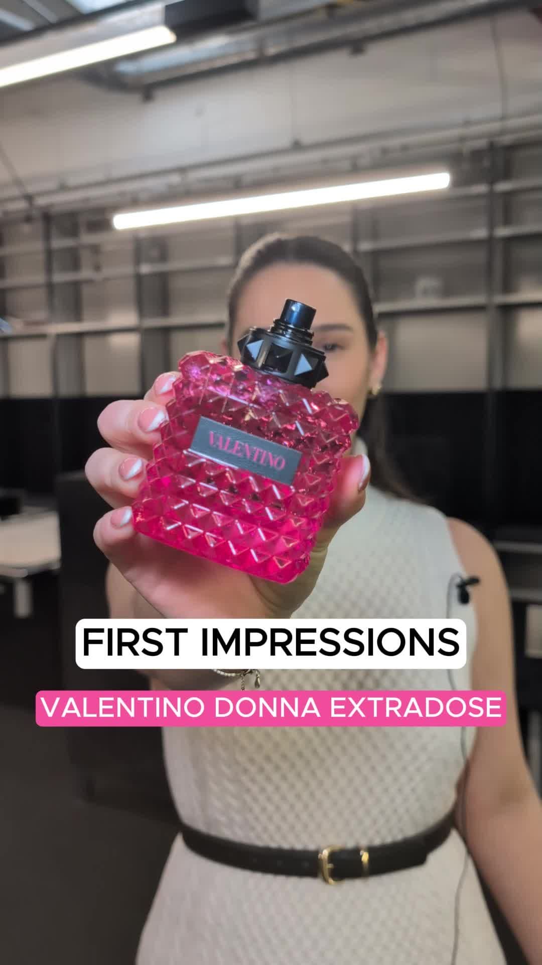Our team's first impressions of the all new @valentino.beauty Donna Extradose! #donnaextradose#valentino #valentinodonnaborninroma #valentinodonnaborninroma #perfumetok #fragrancetok #newfragrance #newperfume