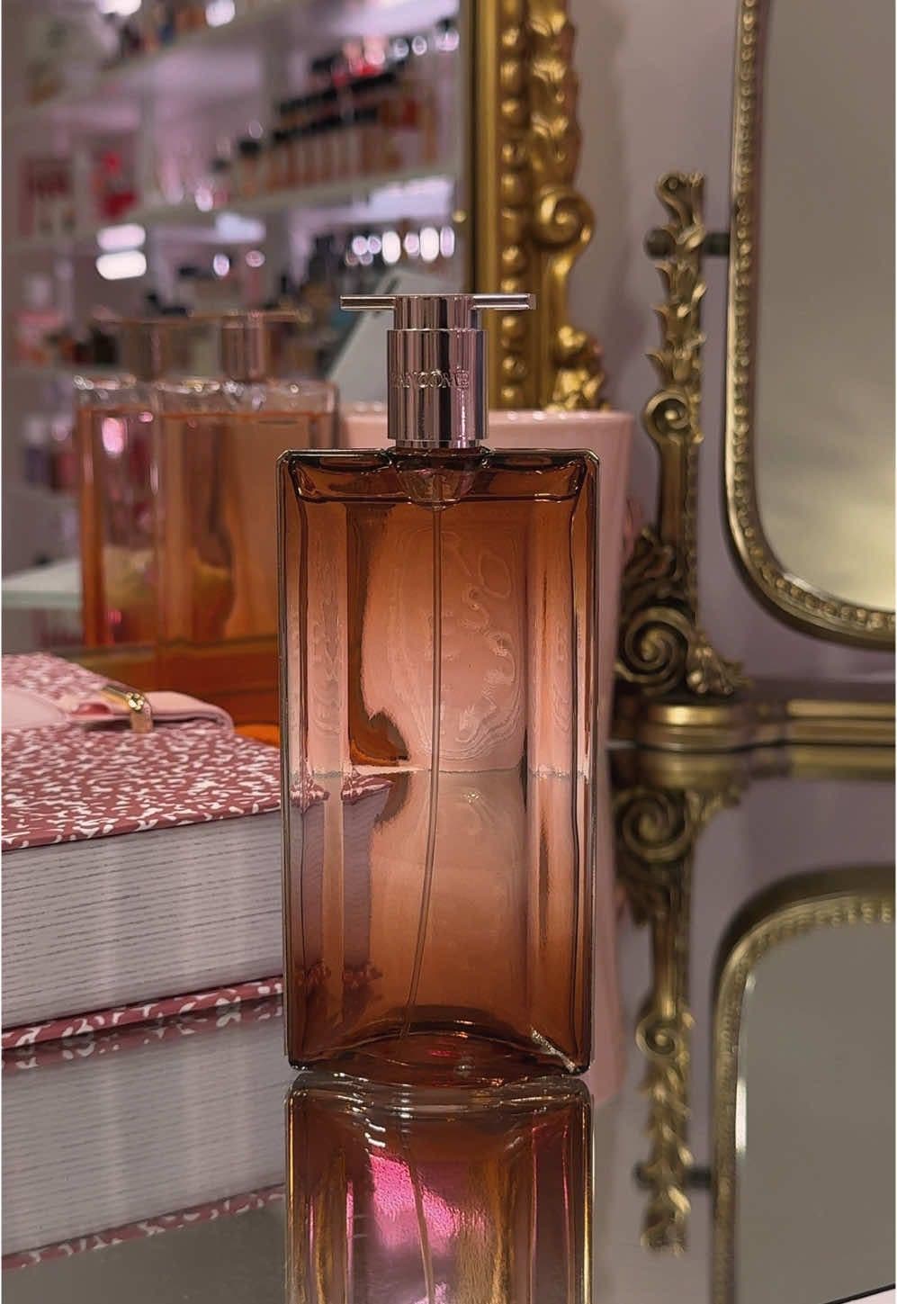 Lancôme’s Idôle Power L'eau De Parfum Intense, a woodier, richer version of the original  @Lancôme  #lancomefragrances #idolepower #idolebylancome #giftedbylancome #fragrancetiktok 