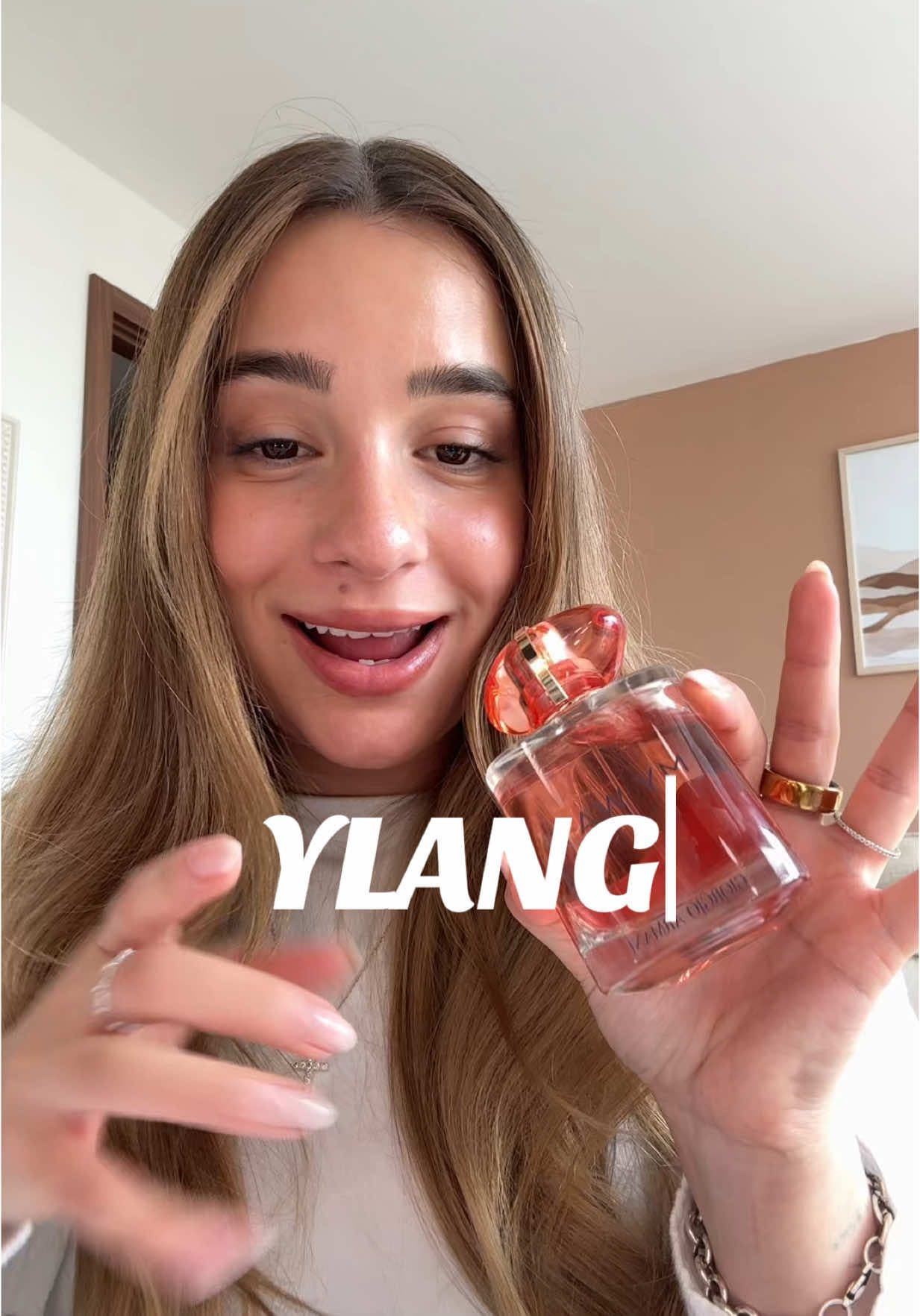 MY WAY YLANG @Armani beauty #perfumes #mywsy #armanimyway #mywayylang #armanibeauty #fragancias #viral #trend 