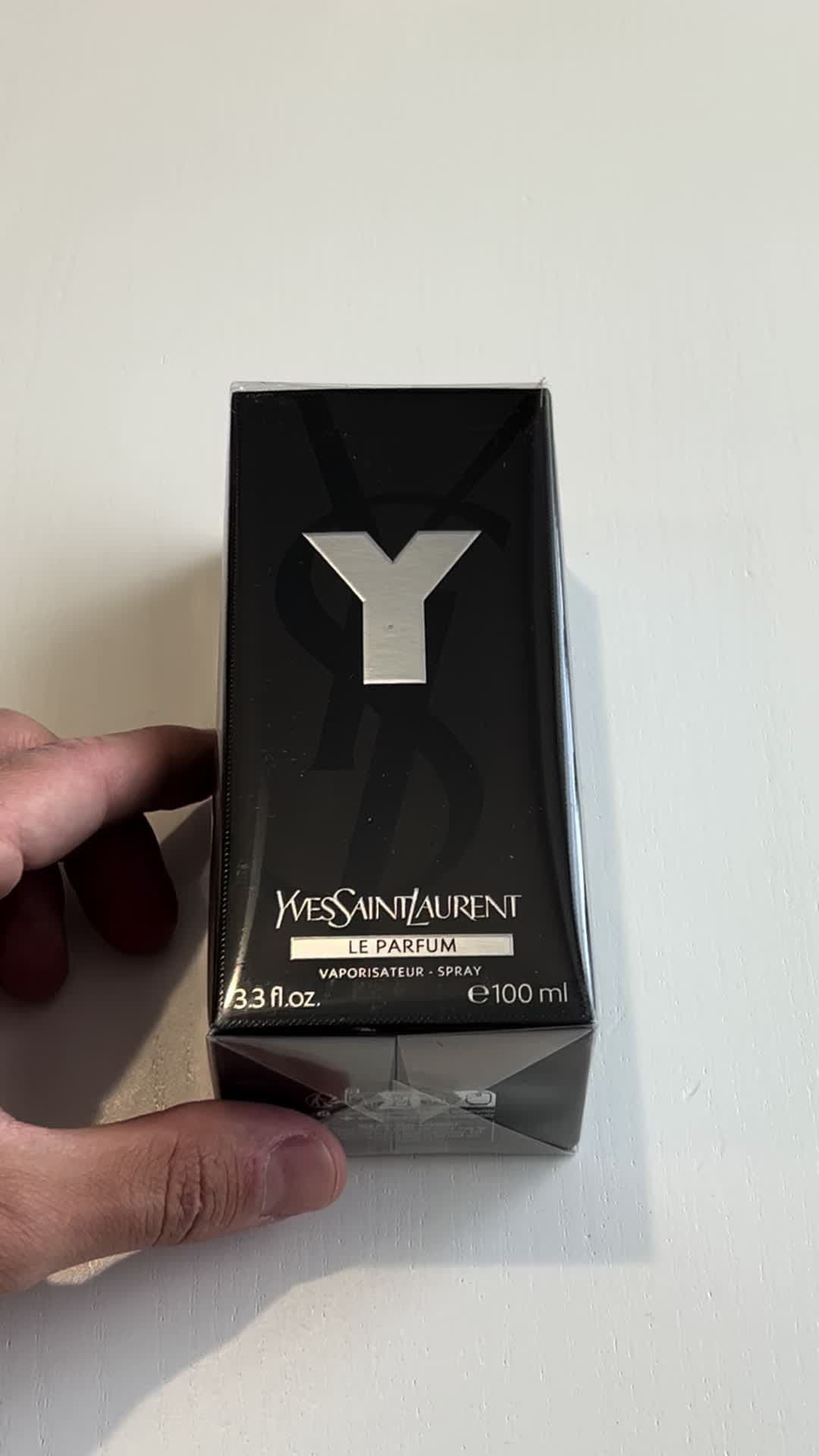 The new Yves Saint Laurent Y Le Parfum 2025 unboxing!!! #cologne #colognetiktok #fragrance #fragrancetiktok #fragrances #parfum #parfumviral #foryou #fypage #fyp #perfume #perfumetiktok #perfumes #unboxing #yvessaintlaurent #leparfum #y #ysl 