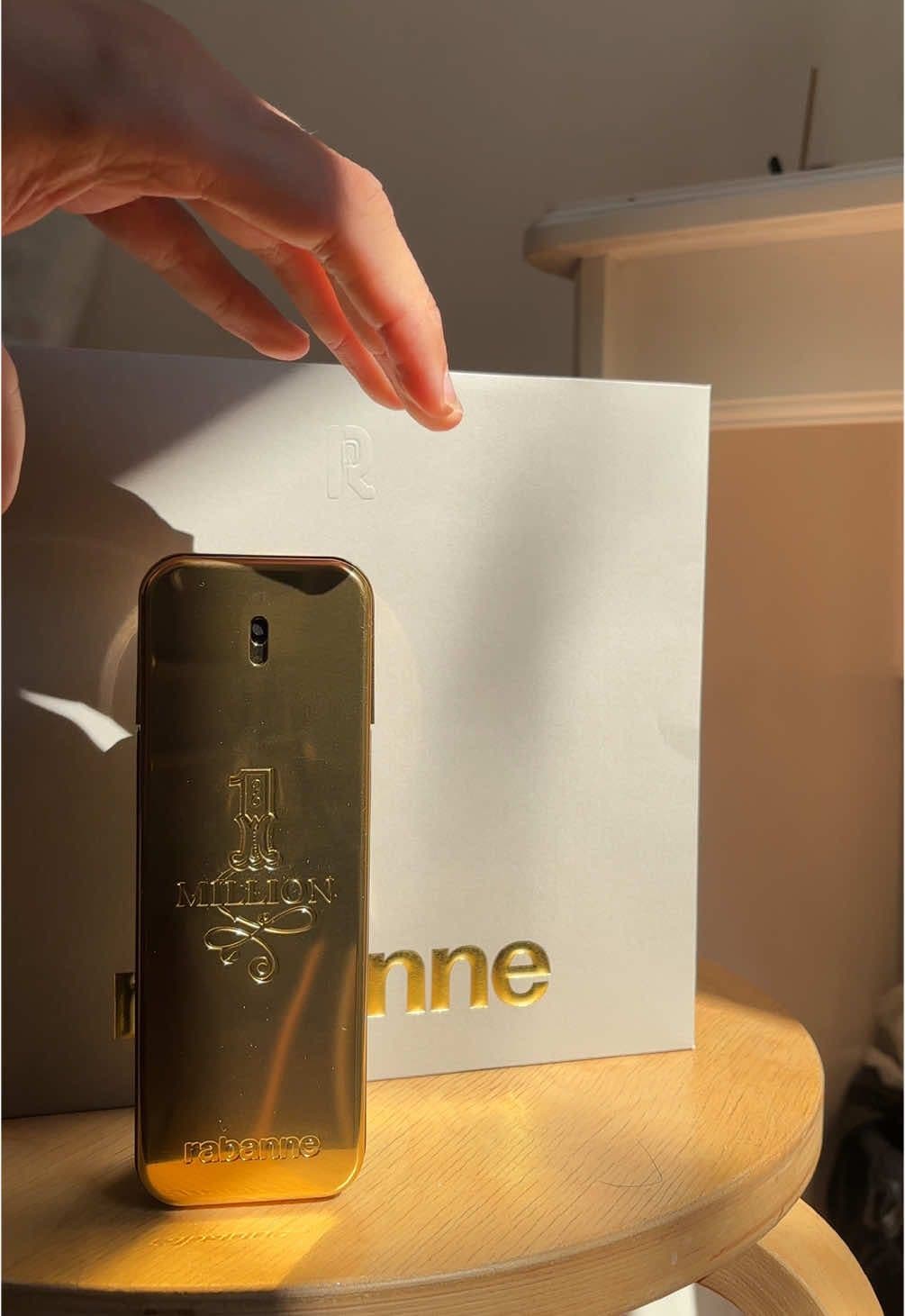 Perrrfect ✨ @rabanne #onemillion #perfumetok #rabannebeautylovers #unboxing