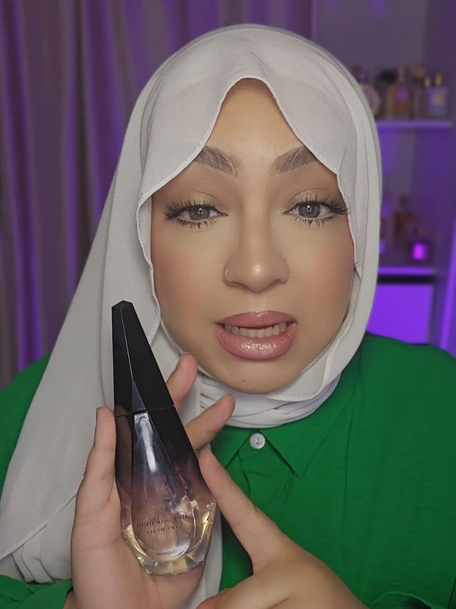 IG : S_Callofbeauty Ange ou démon de @Givenchy  @Givenchy Beauty  . #parfum #perfume #parfums #perfumes #fragrance #givenchy #angeoudemon 