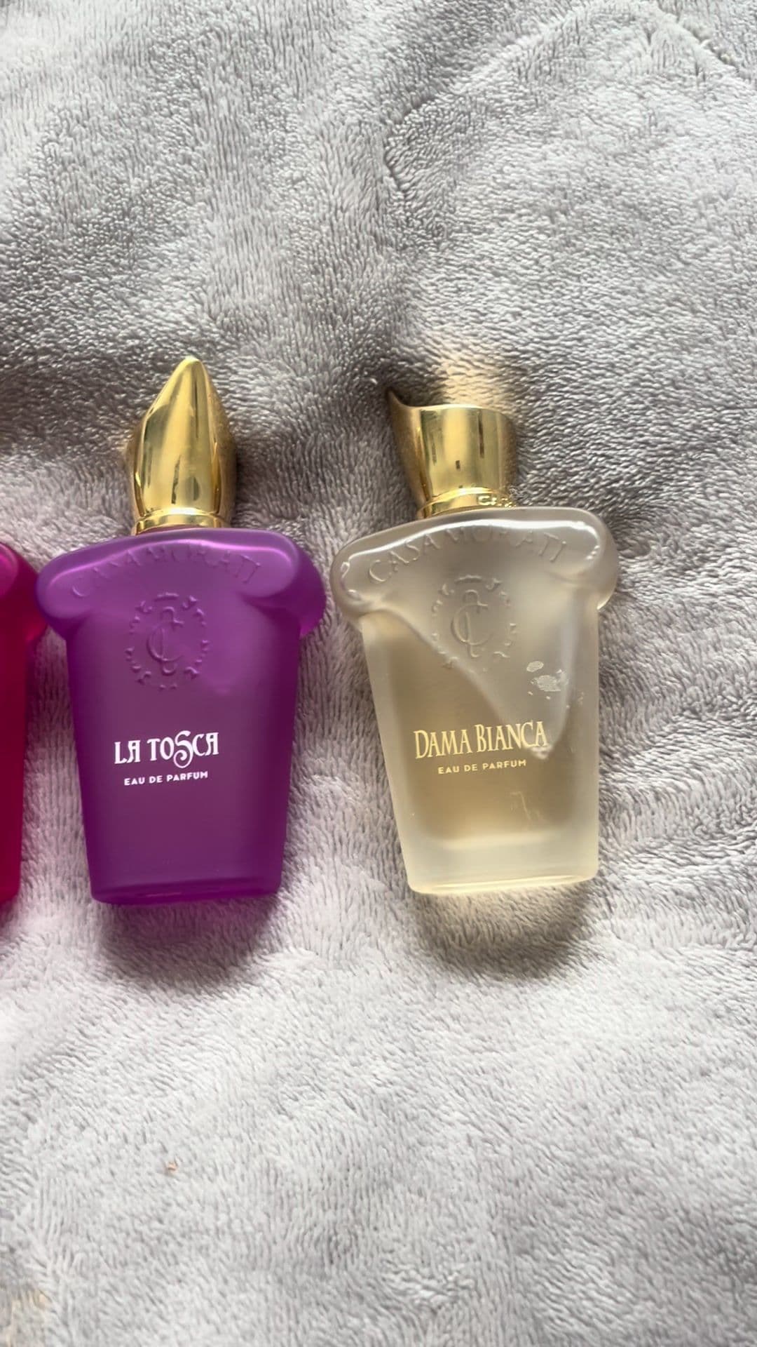Quick reviews of my Casomorati fragrances. Featuring: Lira La Tosca Gran Ballo Dama Bianca  All very different to each other.  #perfume #review #fragrance 