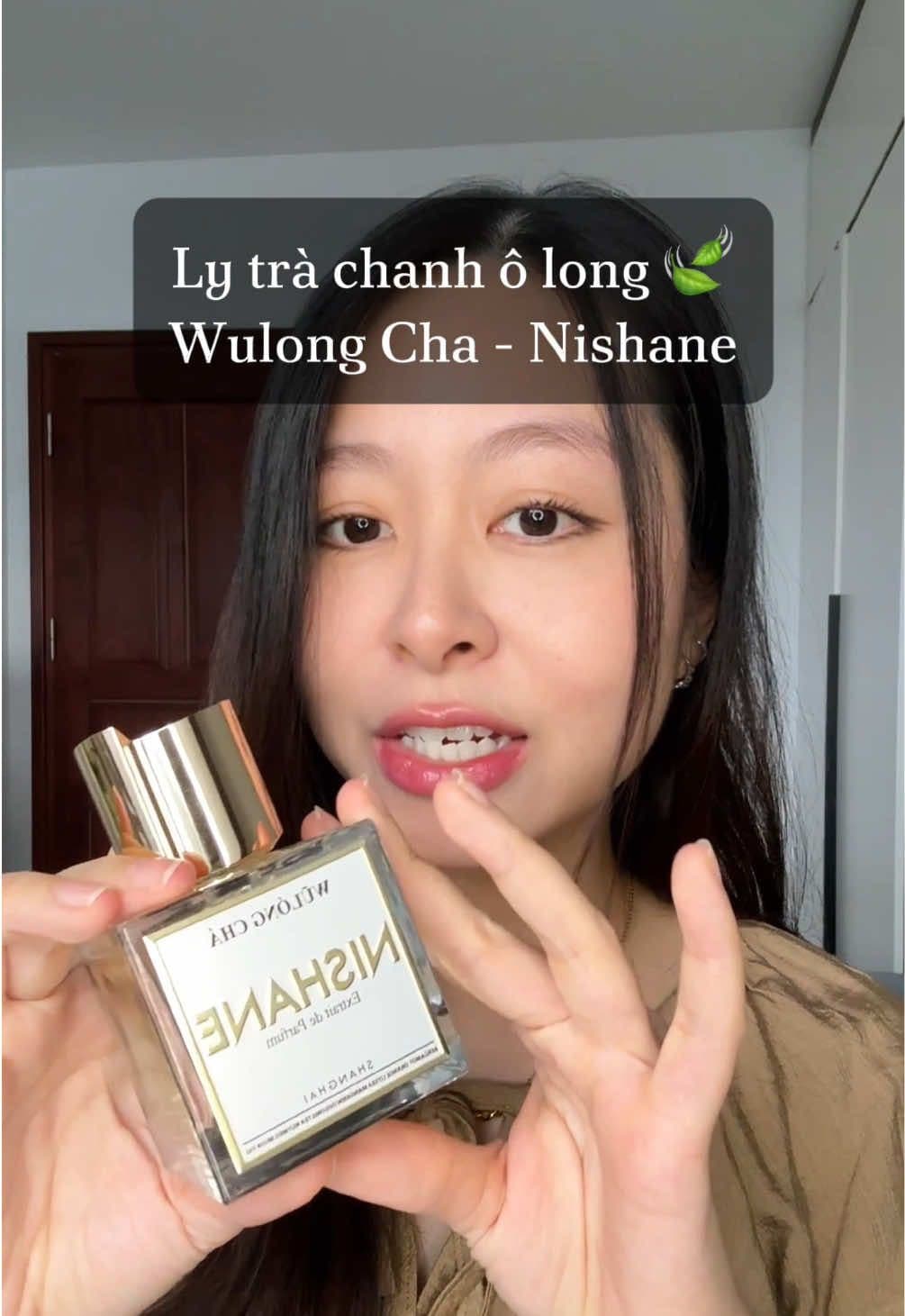 mùa hè thì không thể thiếu nước hoa mùi trà 🍵 #nicheperfume #nuochoa #reviewnuochoa #WulongCha #nishane#nisnfoldYourOwnMyth  #MiniatureArtCollection