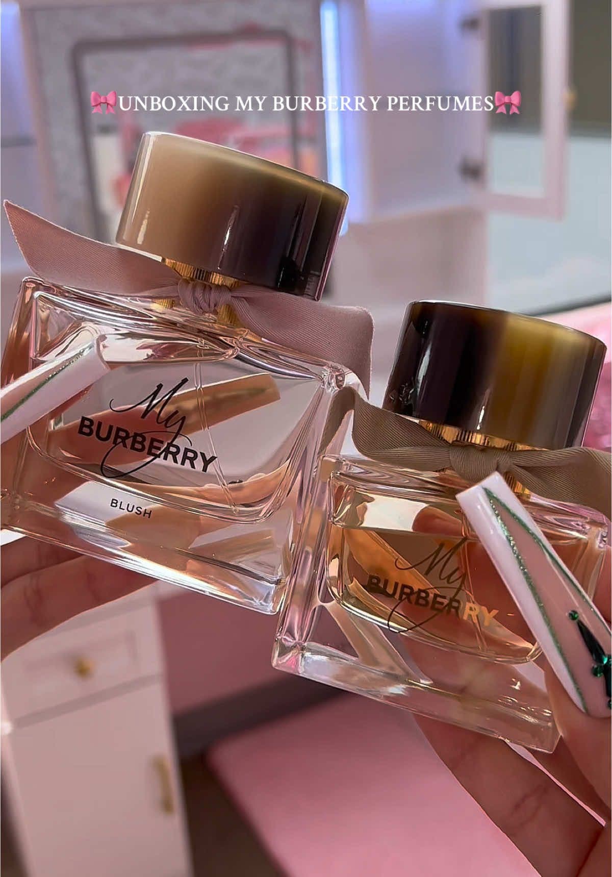 Smell them through the screen✨🎀 #burberry #perfume #perfumetiktok #fy 