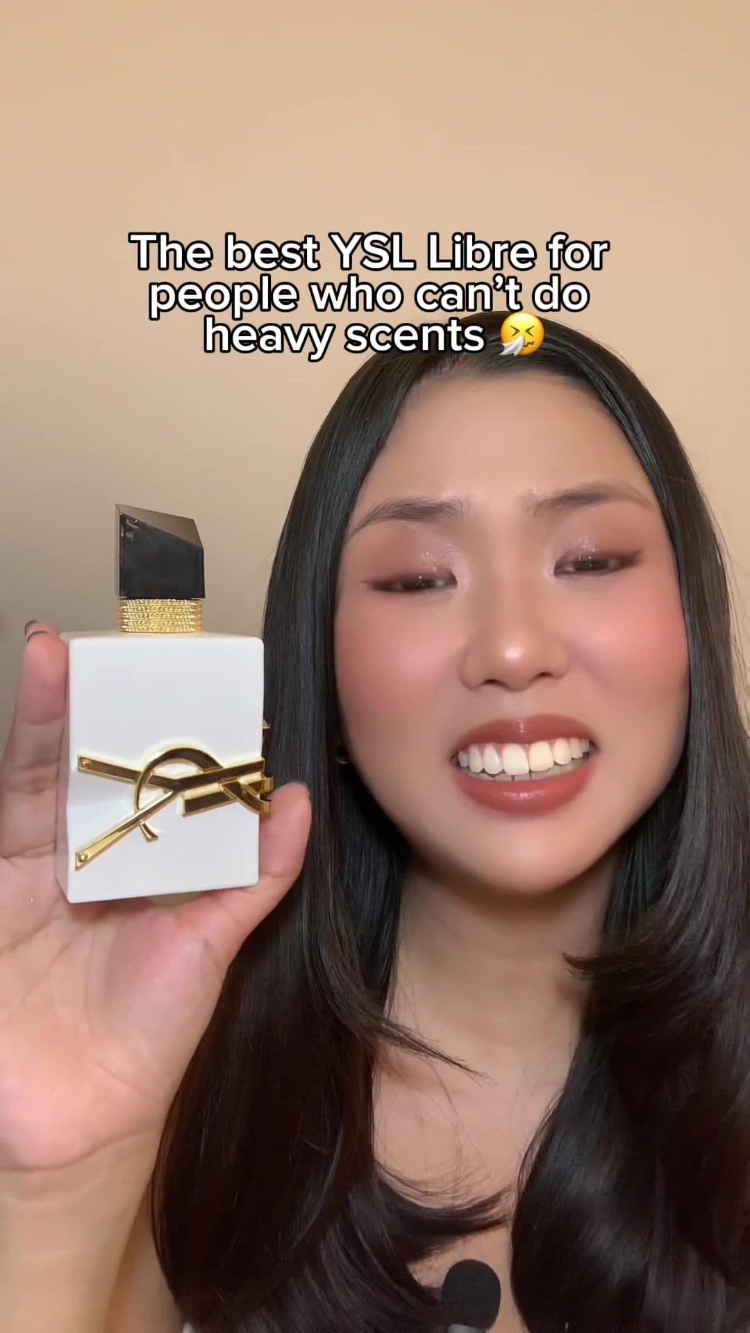 Libre L’Eau Nue: the best YSL Libre flanker for sensitive noses, brides-to-be, and clean girl floral scent lovers 🤍💐👰 Water-based, lightweight, and perfect for the Philippine heat! You can even spray it on your hair ✨ #perfumetiktok #perfumetok #fragrancetiktok #YSLBeautyPH #YSLBeautyFragrance @YSL Beauty 