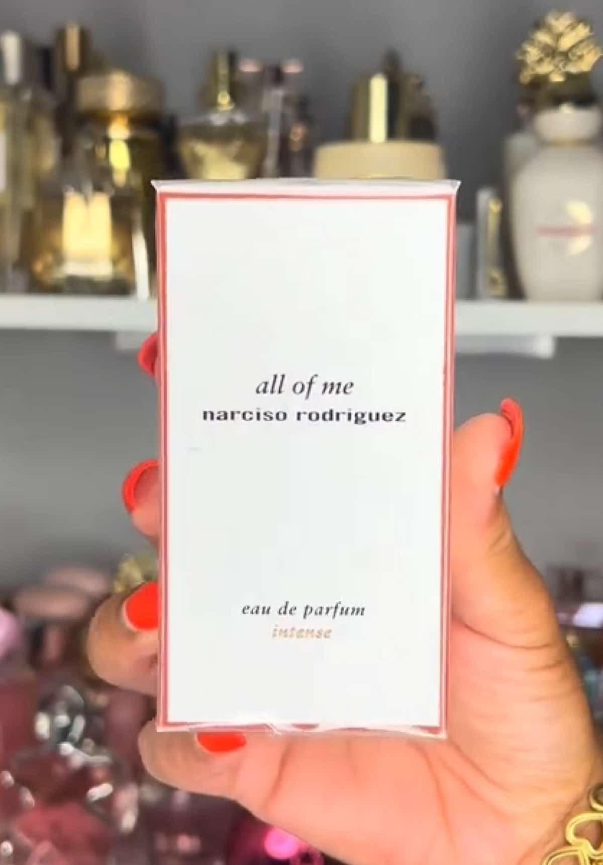 All of Me Intense by Narciso Rodriguez – deeper, bolder, and even more addictive 💫 This elevated version wraps you in a richer bouquet of Damask rose, magnolia, and geranium bourbon, layered with creamy sandalwood and signature musk. It’s sensual, modern, and oh-so captivating — the kind of scent that lingers in the best way. Perfect for evening wear, date nights, or when you want to feel powerful and feminine. 🌹✨ #AllOfMeIntense #NarcisoRodriguez #PerfumeOfTheDay #FloralWithDepth #PowerfulFeminine #FragranceLover #IntenseScent #ScentThatStays #LuxuryPerfume