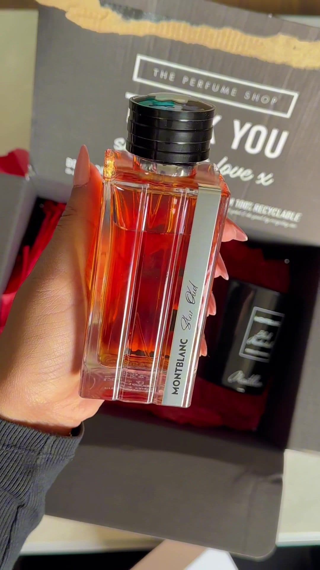 Sharing is caring… The most stunning unisex oud from @The Perfume Shop Limited the gorgeous star oud from @Montblanc A gorgeous unisex fragrance with Notes of oud, cinnamon, precious woods, cardamom, sandalwood and amber notes.. Pr/gifted #theperfumeshop #findyourscent  #perfume #montblanc #giftideas  #unisex #forhim #forher #french #perfume #scent #fragrance #haseen #frenchperfume #sharingiscaring #floral #modest #girl #xt #xy #xyz #tuesday #fyp #foru #foryourpage Thank you @mavencommspr 