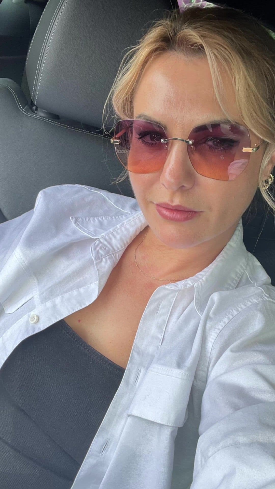 #picoftheday #me #loveyou #smiledaychallenge #girls #mood #summer #loveislove #beachday #loveyourself 