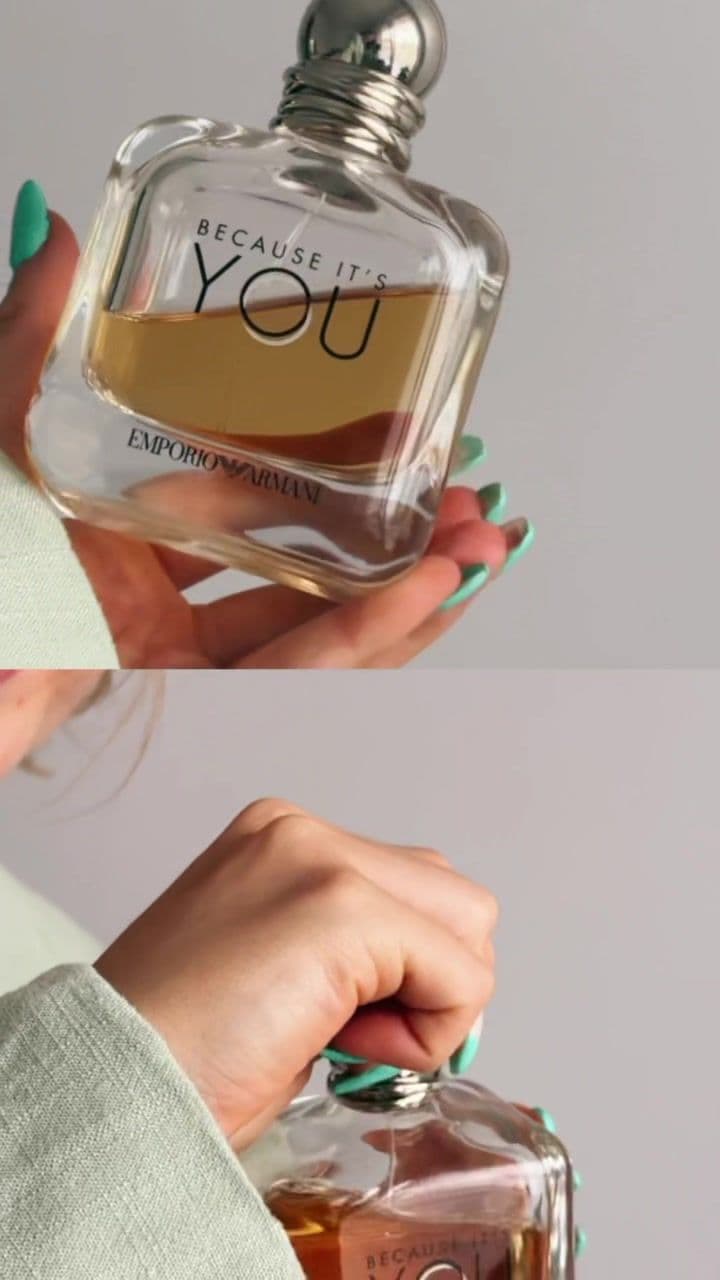 Can’t get enough of this scent 🤍✨ Because It’s You by Armani – feminine, fresh & unforgettable. @Armani beauty  #perfumetiktok #armanibeauty #fragranceoftheday #perfumetok  #ugc  #beautytips #ugccreator #ugccommunity #ugcexample #fyp  #Loveyourboobs 