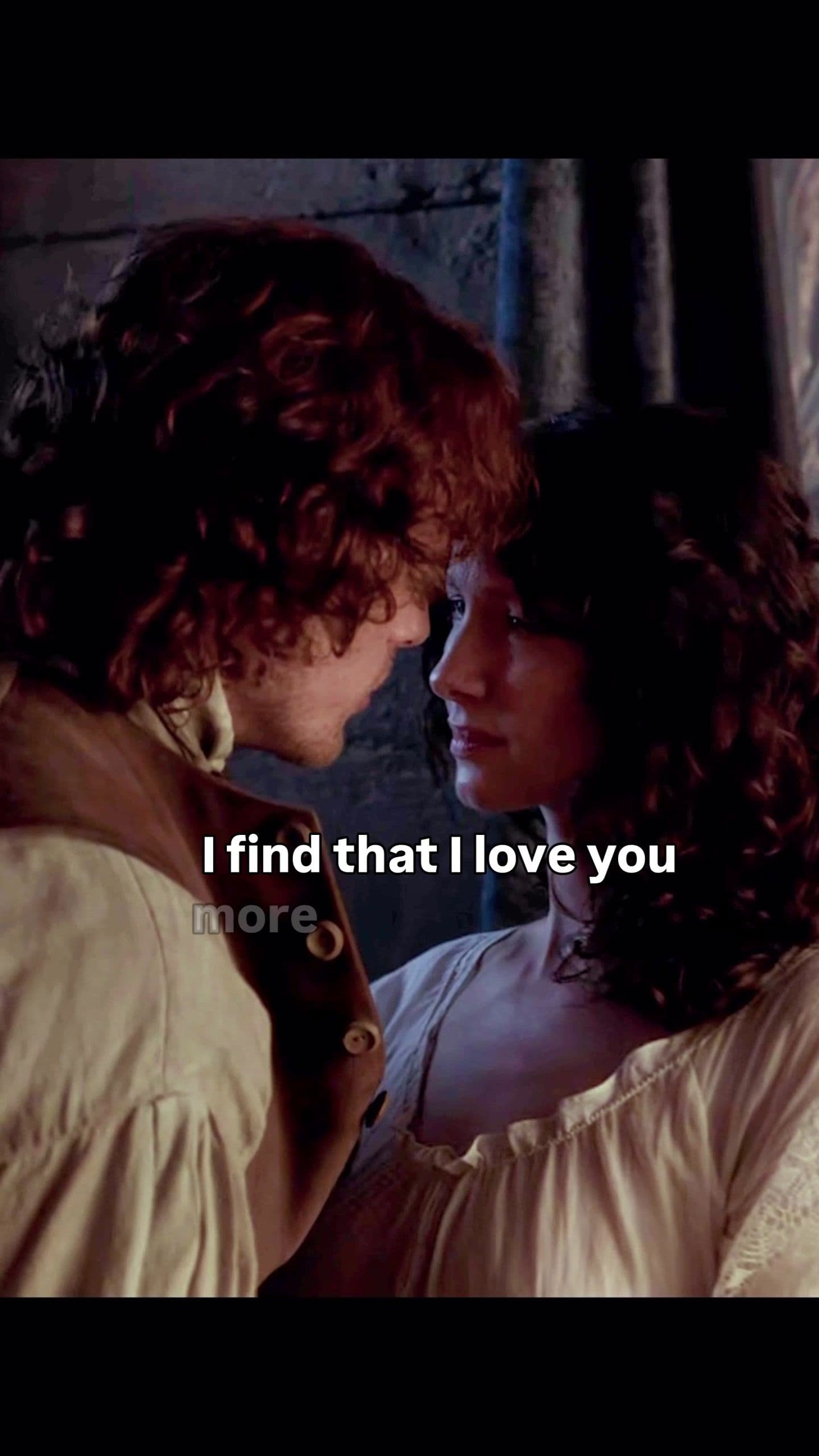 When souls recognize each other before words are spoken #outlander #claireandjamie #romanticmoment #loveatfirstsight #emotionalscene #soulconnection #perioddrama 💫❤️