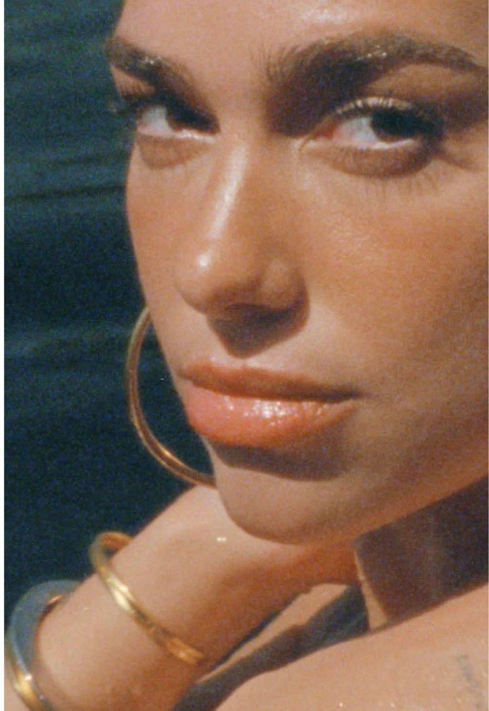 Don't take our word for it. Let @dualipa show you what LIBRE L'Eau Nue feels like. #SummerFragrance #PerfumeTiktok Does not protect the skin against the sun. In case of sun exposure, use a broad spectrum (UVA/UVB) sunscreen.