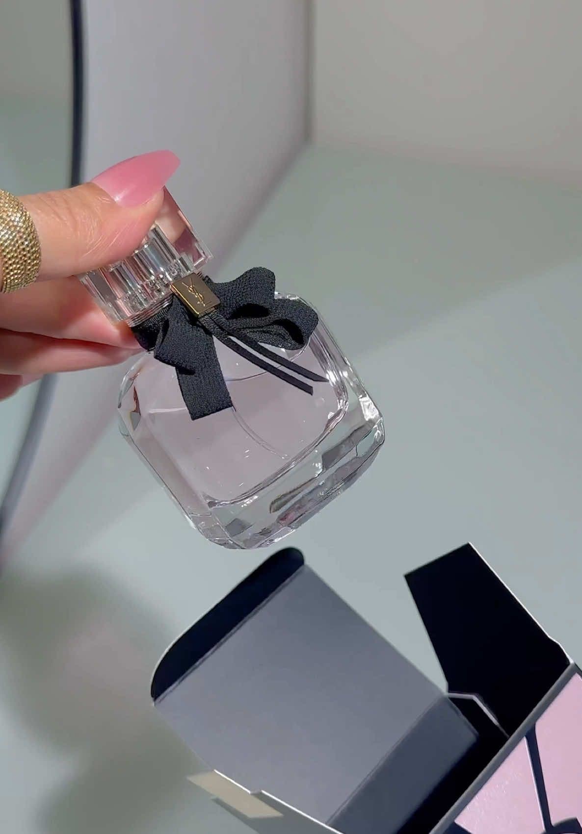 This perfume is literally a first kiss in a bottle 💋 It starts off all sweet and fruity — like fresh berries and sparkle 🍓✨ Then the florals kick in, so soft and feminine 🌼 And the patchouli and musk? Ugh. So addictive. I can’t stop smelling my wrist 😭 Available from @The Perfume Shop Limited #YSLMonParis #PerfumeReview #mysignaturescent  #RomanceInABottle #MonParisByYSL