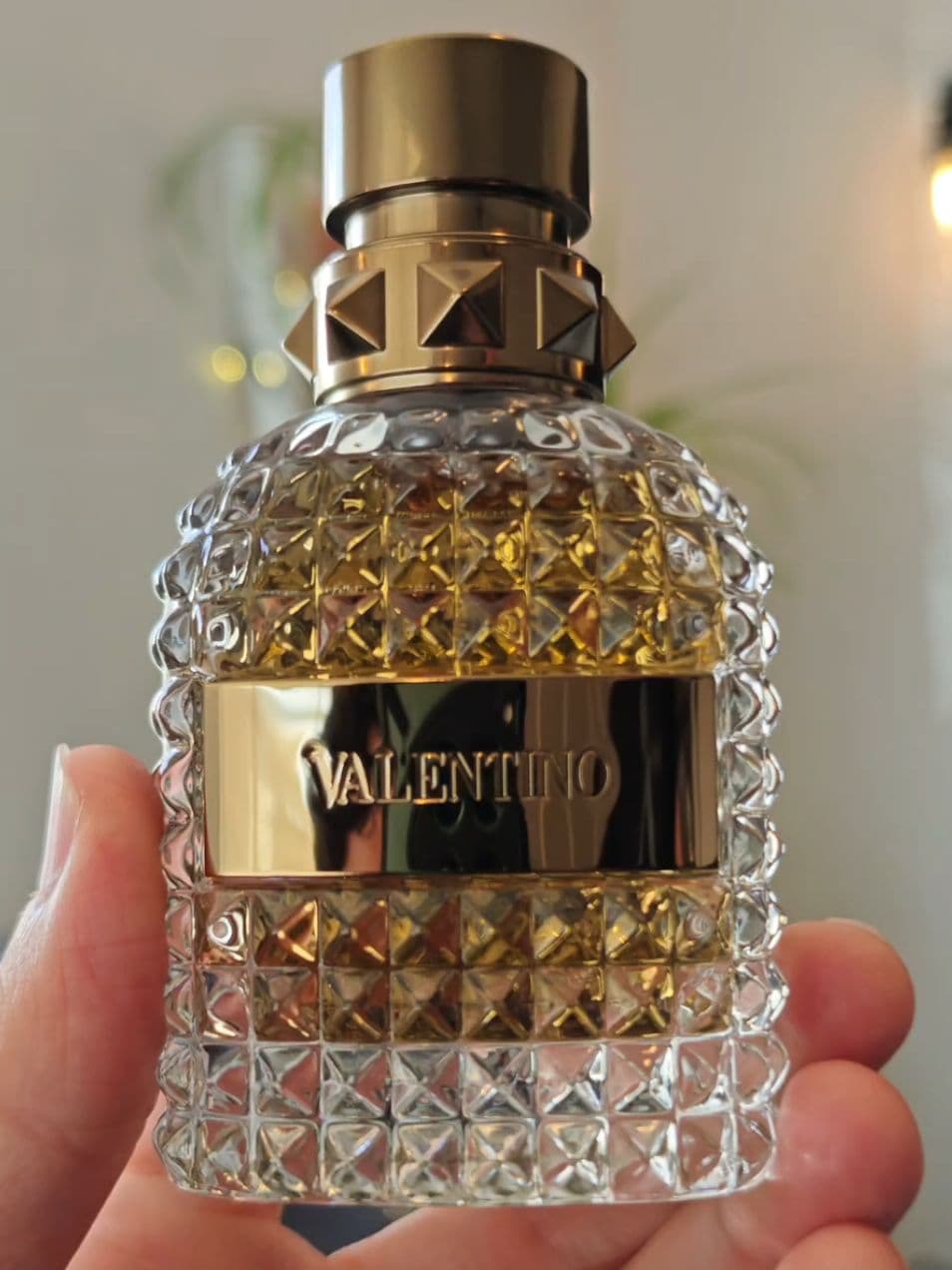 Valentino Uomo EDT fragrance initial impressions 🌰#fragrancetok #fragrancetok #bestmensfragrances 