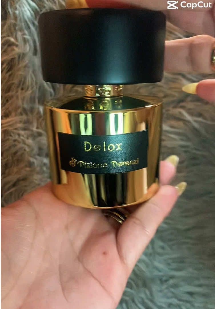 #tizianaterenzi #perfume #perfumetiktok #perfumetok #fragancias #fragancia #fragance #fragances #delox #perfum #parfum #parfumviral #parfumviraltiktok #fyp #fypシ #fypシ゚viral #fypage #fypp #fyppp #fypppp #fyppppp #fypppppppppppppp #fyppppppppppppppppppppppp #fyppppppppppppppppppppppppppppppppppp 